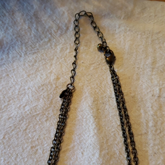 Drapping Necklace with Gem Chips and Beads - Picture 4 of 6